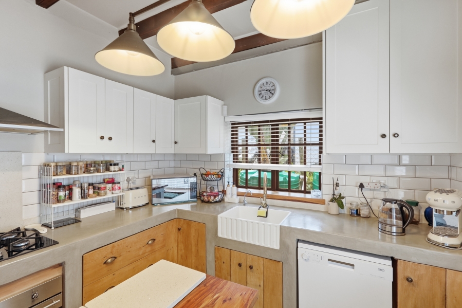 4 Bedroom Property for Sale in Knysna Central Western Cape